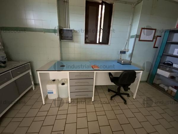 27#9550 Arredamento ed attrezzature da laboratorio in vendita - foto 5