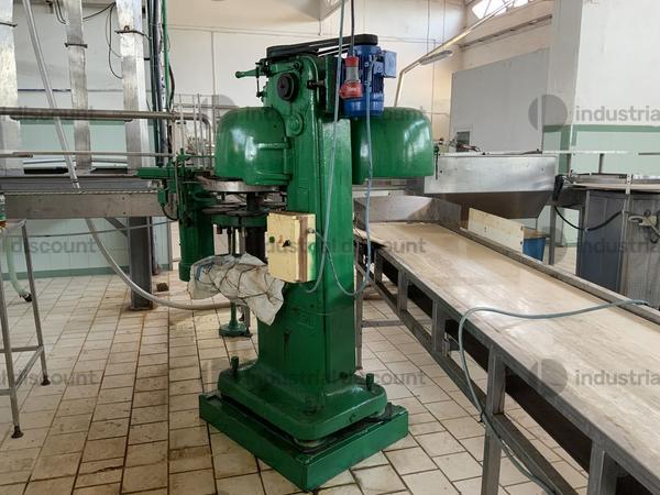 31#9550 Aggraffatrice con nastro di cernita a tappeto in vendita - foto 2