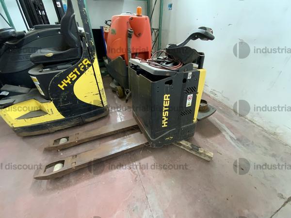 Carrelli elevatori in vendita