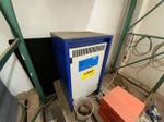 Immagine 8 - Carrello elevatore elettrico Hyster  - Lotto 40 (Asta 9550)