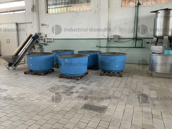 51#9550 Vasche in vetroresina ed acciaio per alimenti in vendita - foto 6