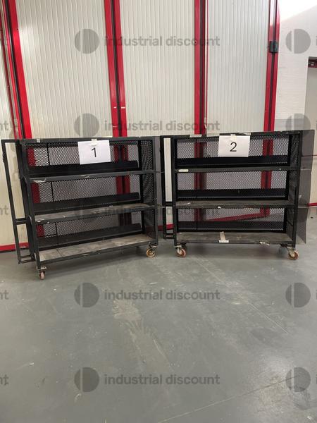 12#9552 Scaffali neri con ruote in vendita - foto 1