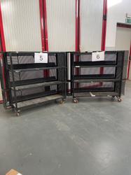 Scaffali neri con ruote - Lotto 13 (Asta 9552)