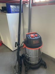Bidone aspiratutto Black&Decker - Lotto 25 (Asta 9552)