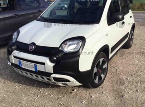 3#9554 Automobile Fiat Panda Hybrid in vendita - foto 2