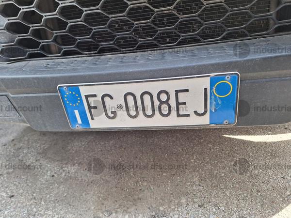 2#9559 Autoveicolo Iveco in vendita - foto 2