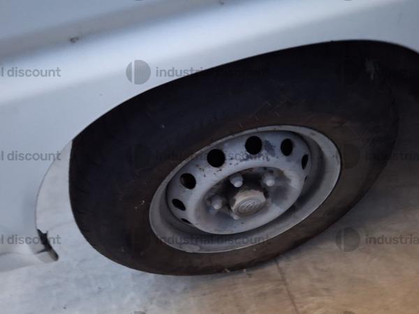 7#9559 Autoveicolo Hyundai in vendita - foto 12