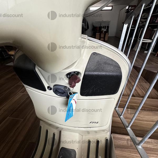3#9565 Vespa Piaggio 124 in vendita - foto 10