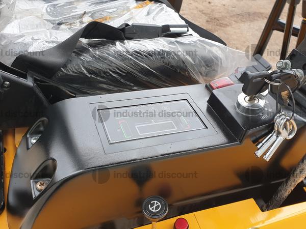 11#9575 Miniescavatore cingolato JPC HT 18 in vendita - foto 7