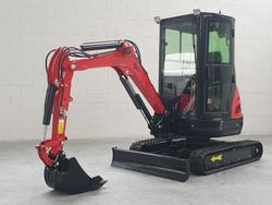 Miniescavatore cingolato  JPC modello HT 25 - Lotto 12 (Asta 9575)