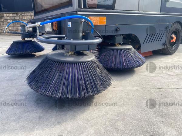 25#9575 Spazzatrice elettrica Kaster VOL-2000 in vendita - foto 3