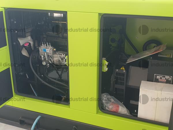 8#9575 Generatore elettrico 
Compal Power VG-30 verde in vendita - foto 3
