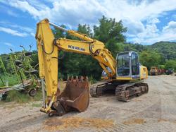 Escavatore New Holland E245 - Lotto 2 (Asta 9577)