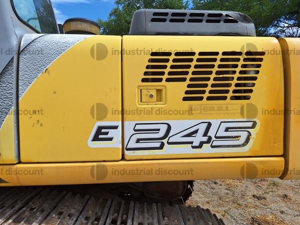 2#9577 Escavatore New Holland E245 in vendita - foto 4