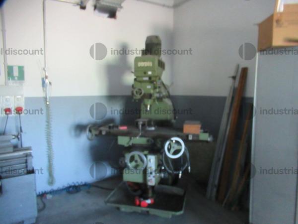 1#9586 Cessione di arredi d'ufficio attrezzature impianti opificio e automezzo Iveco Daily in vendita - foto 36