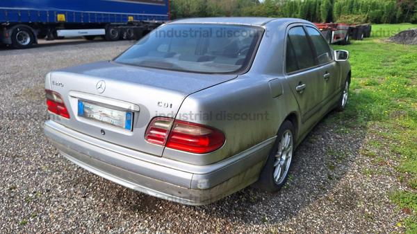 4#9590 Automobile Mercedes E 270CDI in vendita - foto 3