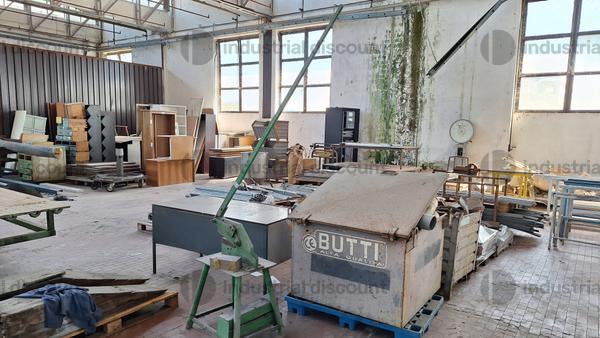 28#9601 Taglierina manuale e cassone da cantiere in vendita - foto 1