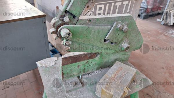 28#9601 Taglierina manuale e cassone da cantiere in vendita - foto 2