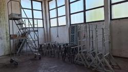 Cavalletti e scale in ferro - Lotto 39 (Asta 9601)