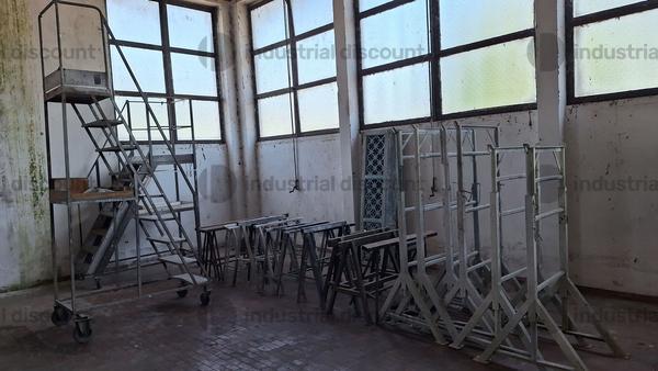 39#9601 Cavalletti e scale in ferro in vendita - foto 1