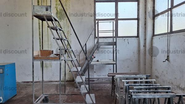 39#9601 Cavalletti e scale in ferro in vendita - foto 3