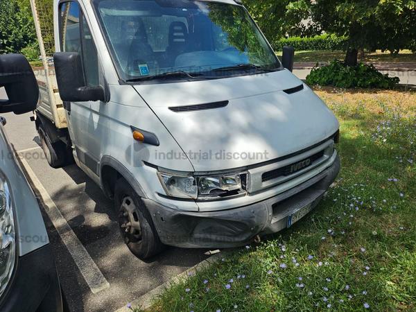 1#9606 Autocarro Iveco in vendita - foto 2