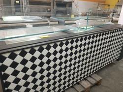 Banchi e Retrobanchi pasticceria/caffetteria e pizzeria - Lotto 4 (Asta 9608)