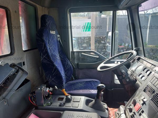 4#9609 Autocarro Iveco Eurotrakker in vendita - foto 14