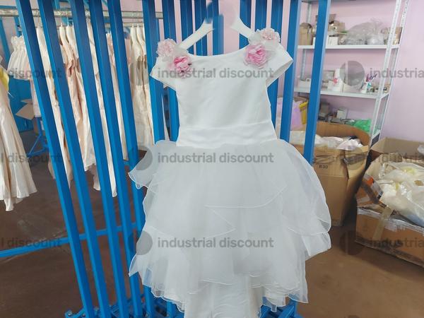 Abbigliamento in vendita