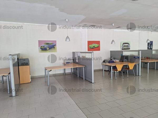 2#9630 Arredi ufficio per autosalone in vendita - foto 7
