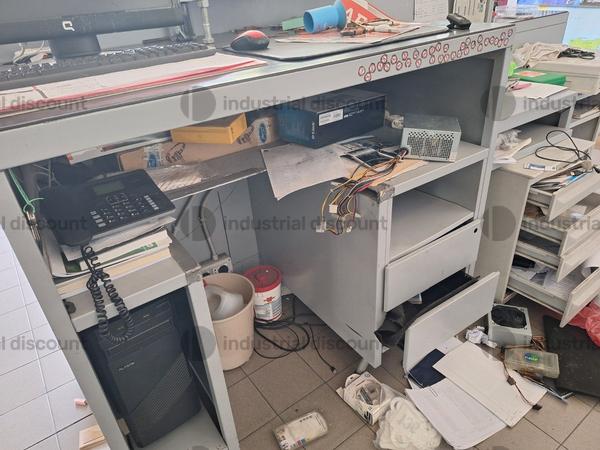 3#9630 Arredo uffici per officina e accettazione officina in vendita - foto 6