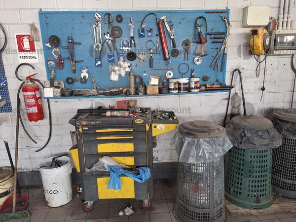 3#9630 Arredo uffici per officina e accettazione officina in vendita - foto 33