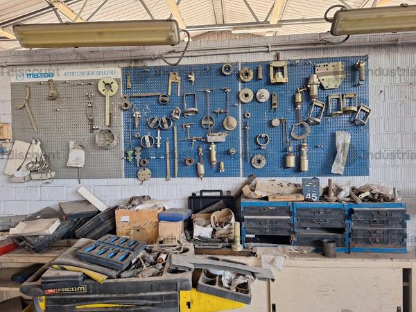 3#9630 Arredo uffici per officina e accettazione officina in vendita - foto 76