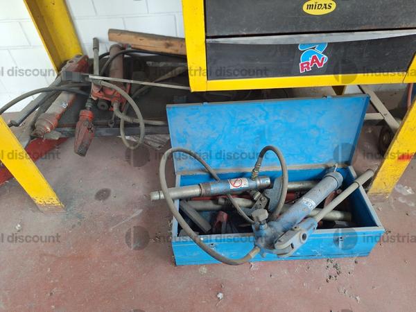 4#9630 Arredi e attrezzi reparto Carrozzeria in vendita - foto 22