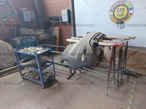 5#9630 Arredi e attrezzi reparto Verniciatura in vendita - foto 10