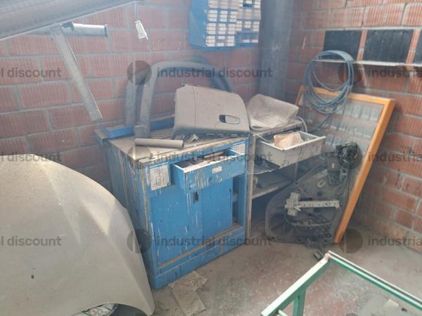 5#9630 Arredi e attrezzi reparto Verniciatura in vendita - foto 13