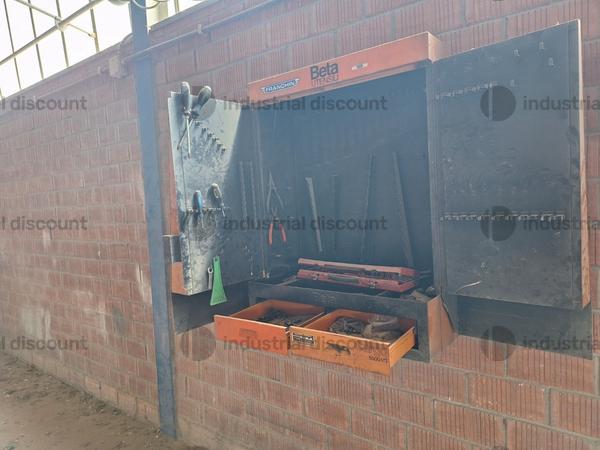 5#9630 Arredi e attrezzi reparto Verniciatura in vendita - foto 17