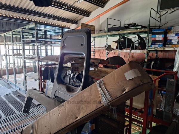 7#9630 Magazzino pezzi di ricambio in vendita - foto 46