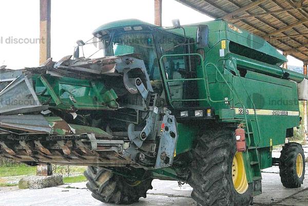 1#9634 Mietitrebbia John Deere 2256 in vendita - foto 3