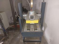 Nastratrice semiautomatica e stampante di etichette - Lotto 6 (Asta 9638)