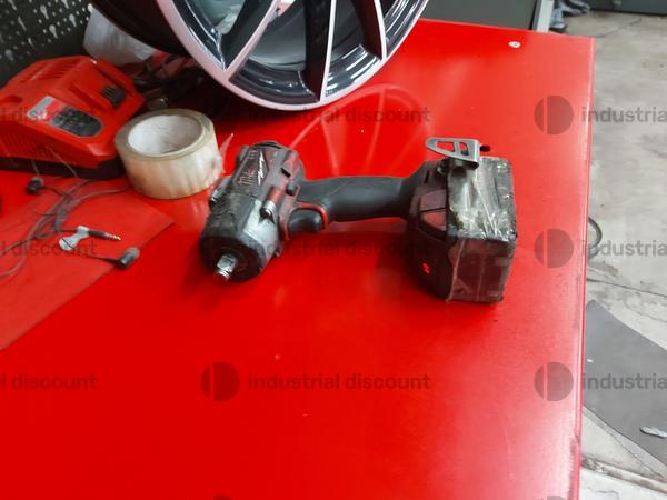 1#9643 Macchine e attrezzature per gommista e Rimanenze di magazzino pneumatici in vendita - foto 16