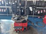 Image 12 - Machinery, equipment for tyre shops and workshops and Tyre inventories - Lot 3 (Auction 9643)