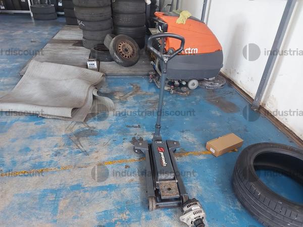 3#9643 Macchine, attrezzature per gommista e officina e Rimanenze di magazzino pneumatici in vendita - foto 8