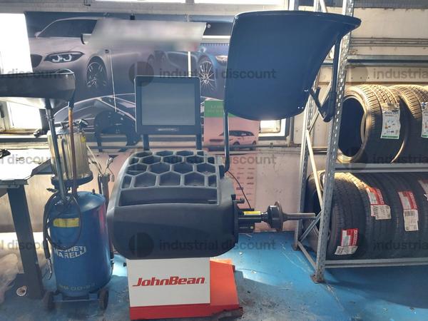 3#9643 Macchine, attrezzature per gommista e officina e Rimanenze di magazzino pneumatici in vendita - foto 14