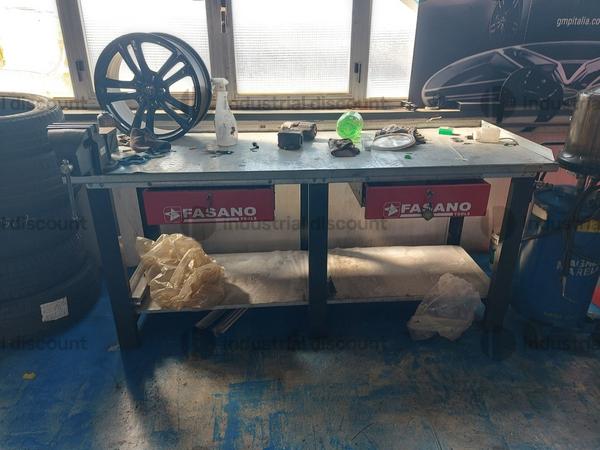 3#9643 Macchine, attrezzature per gommista e officina e Rimanenze di magazzino pneumatici in vendita - foto 15