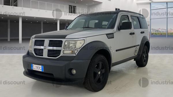 5#9647 Automobile Chrysler Dodge Nitro in vendita - foto 2