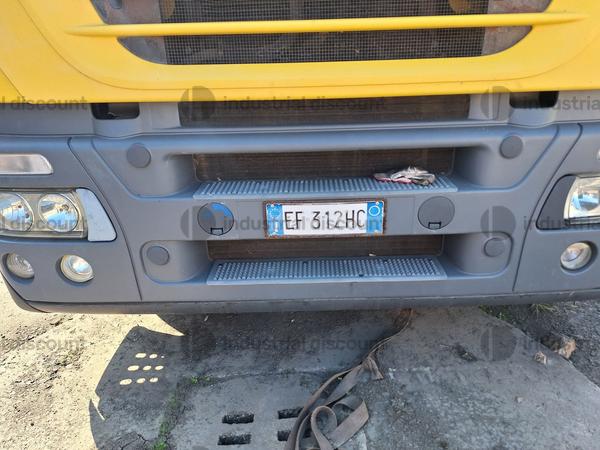 2#9649 Trattore stradale Iveco Magirus in vendita - foto 3