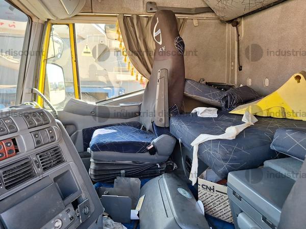 2#9649 Trattore stradale Iveco Magirus in vendita - foto 14