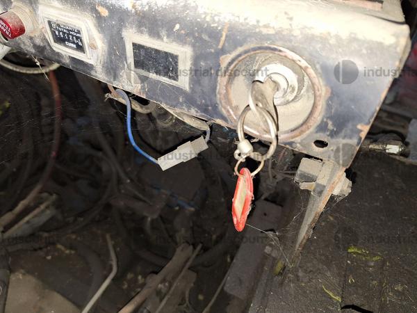 7#9649 Carrelli elevatori Clark e Om in vendita - foto 8