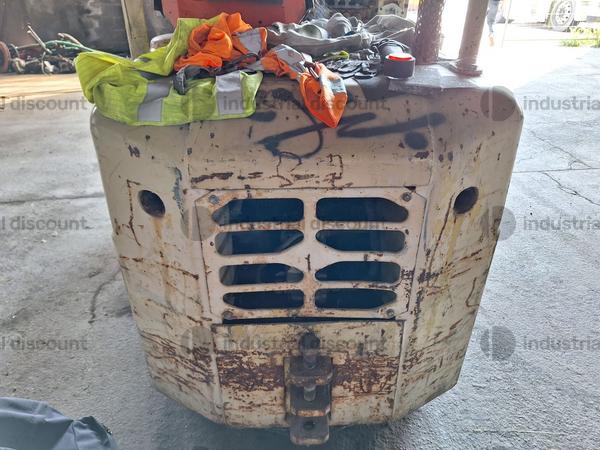 7#9649 Carrelli elevatori Clark e Om in vendita - foto 24